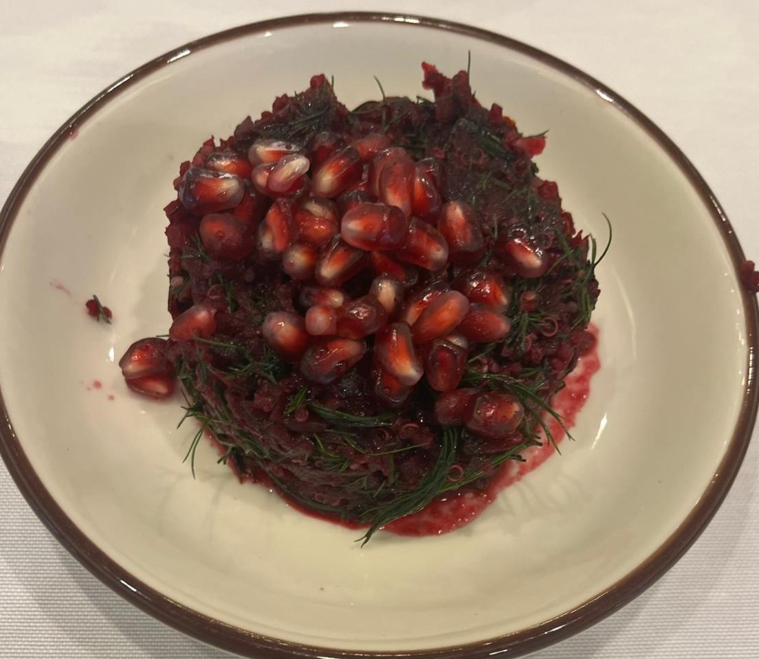 KİNOA PANCAR SALATASI